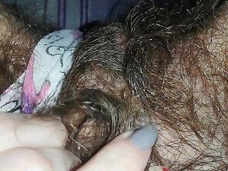 NUOVO HAIRY PUSSY COMPILATION IN SU spalancata BIG CLIT Bush CUTIEBLONDE