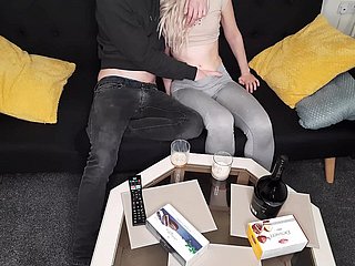 Eerste keer seks na de datum met een Oekraïense vluchteling
