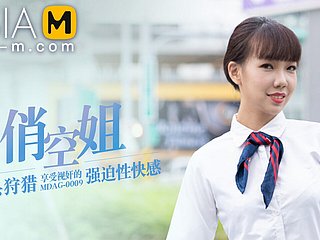 Đón khách trên phố - Tiếp viên hàng không-Xia Yu Xi-MDAG-0009-Video khiêu dâm gốc châu Á hay nhất