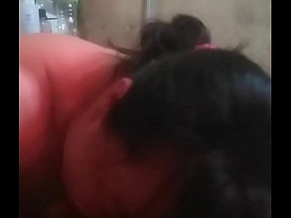 Wanita Cina menyebalkan pria India