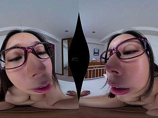 츠카다 시오리 VR