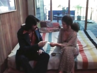 Замужняя женщина (1977)