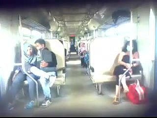 indonesian- ngintip jilbaber ciuman दान grepe दलम Kereta