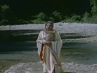 Samira Toufik only slightly filme 'Bento Aantar'