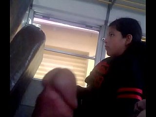 nena viendo mee Verga en bas